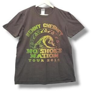 Kenny Chesney‎ 2013 Graphic Print Concert Tee Adult Medium No Shoes Nation Tour